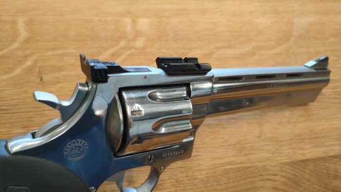 REVOLVER TAURUS MOD 608 357 MAGNUM – Image 5